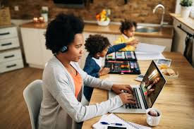 Freelancing in 2025 – Learn Skills That Pay You Online